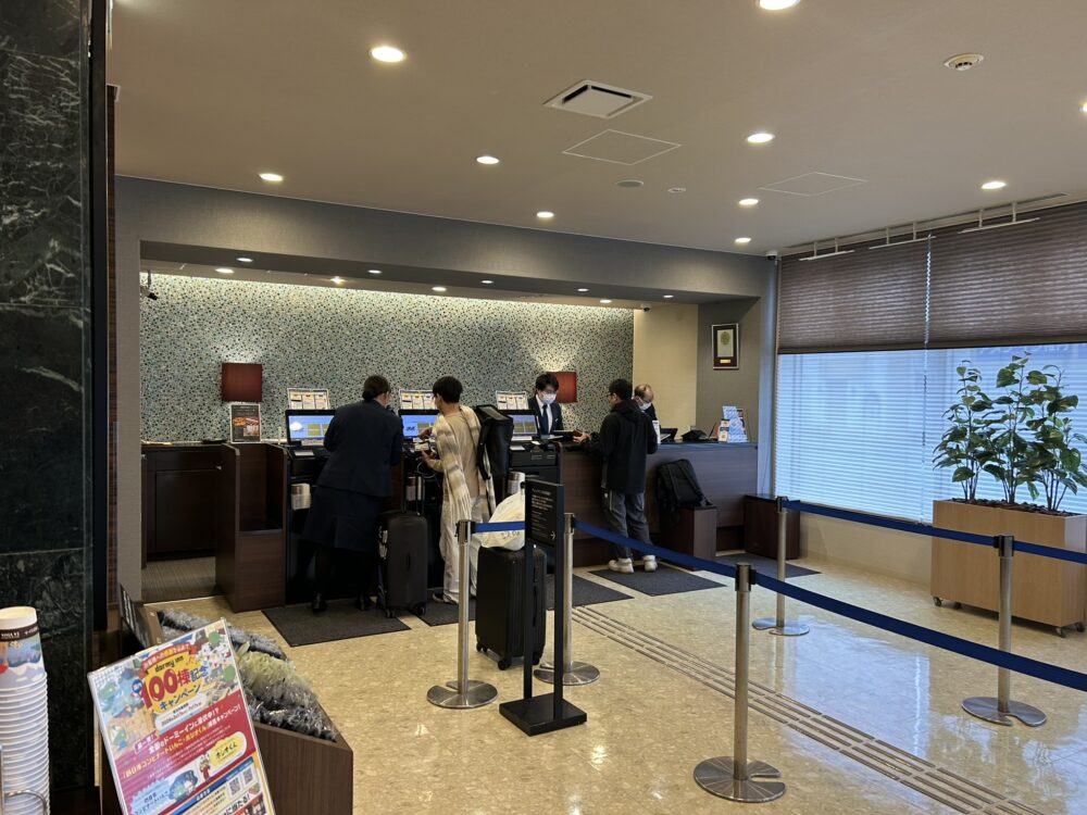 ドーミイン稚内のフロントの風景