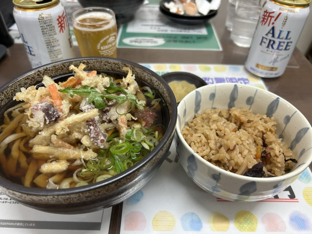 いずみ食堂のたこかき揚げそばの画像